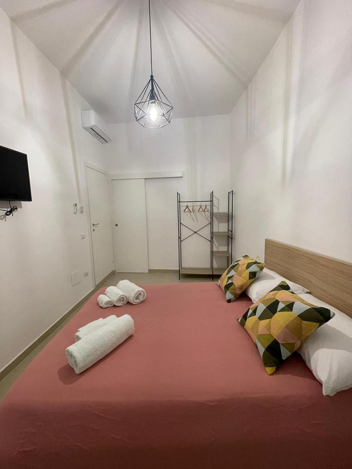 ナポリ Domus Carmela Bed & Breakfast エクステリア 写真